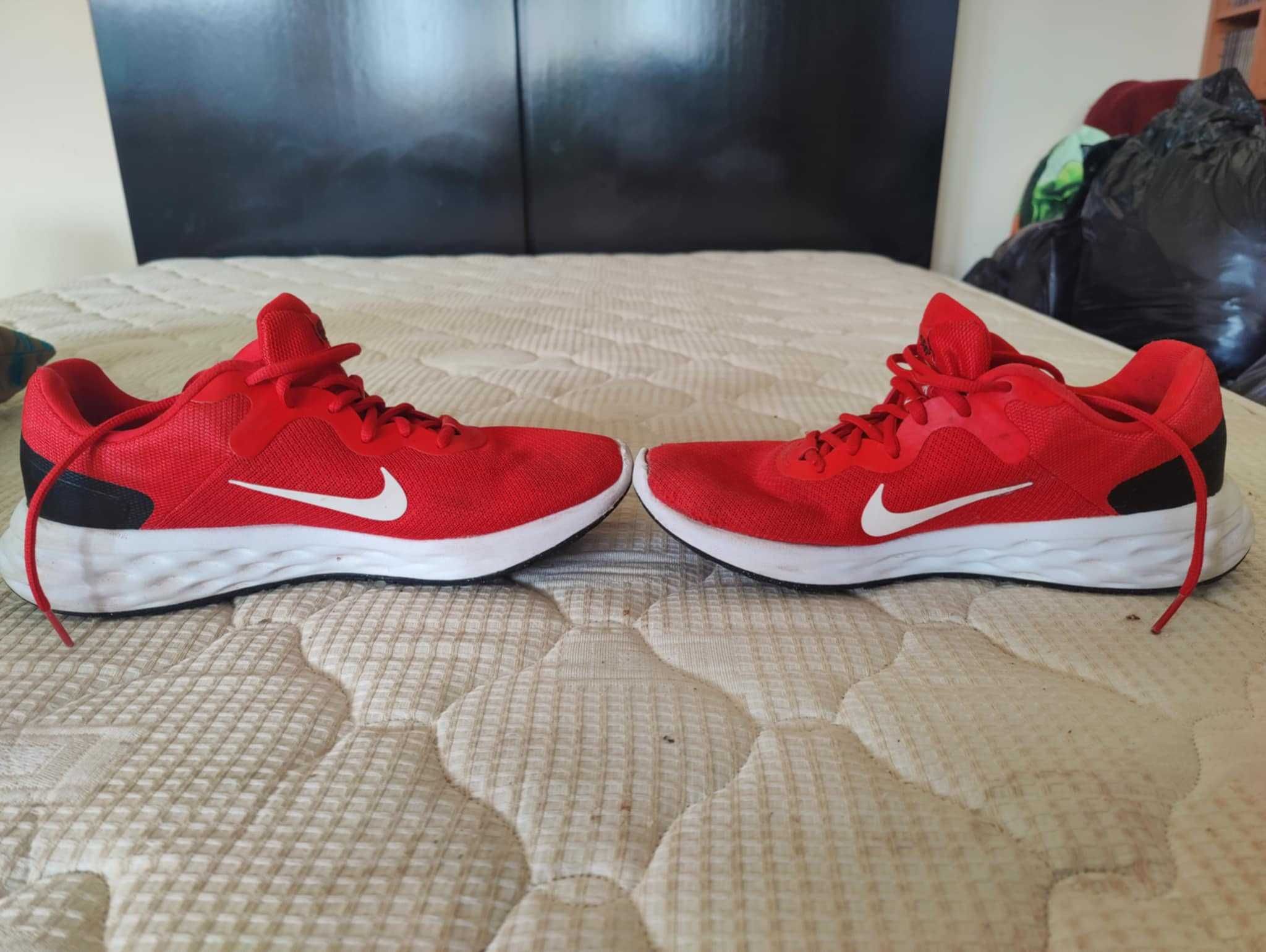 Nike Revolution 6 NN tam 43 em excelente estado RESERVADAS