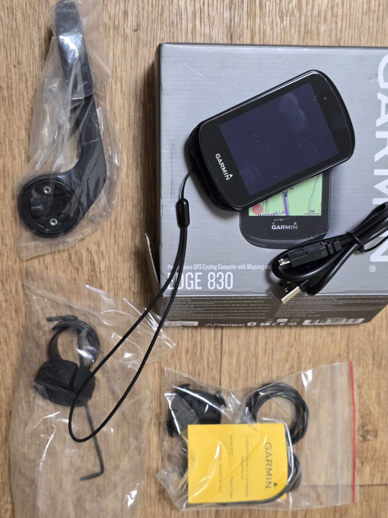 Garmin edge 830 навігатор .