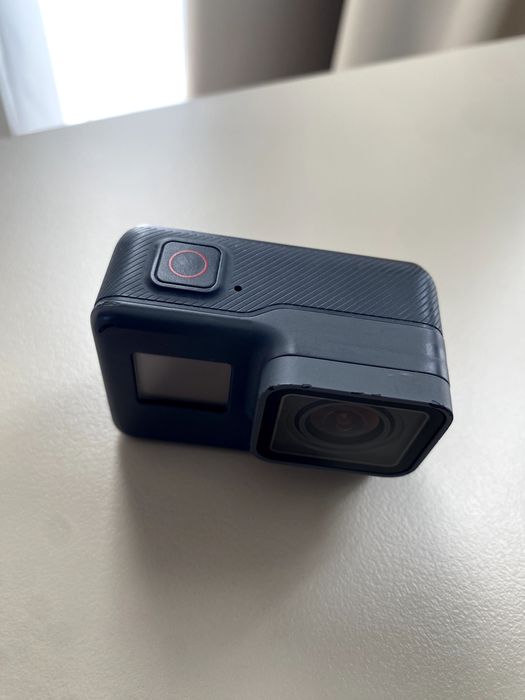 gopro hero 5 kamera + case