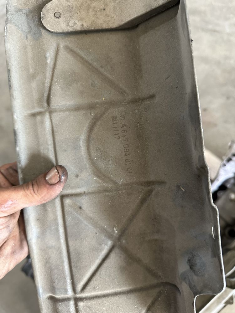 Vendo material mercedes om646 om647