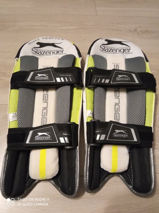 Zamienię ochraniacze do krykieta slazenger