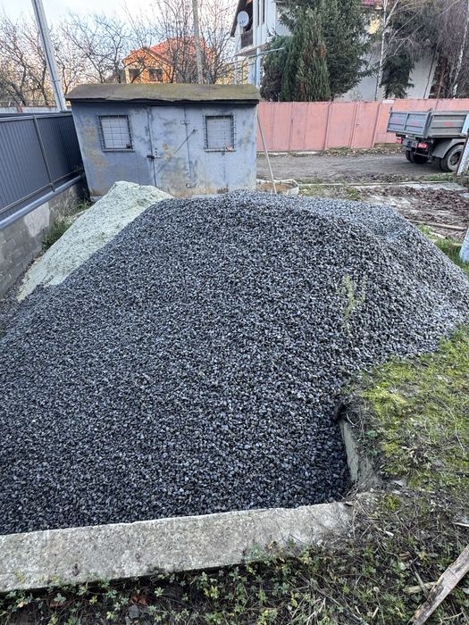 Вантажні перевезеня, доставка,пісок,щебень,відсів,грунт, глина, сміття