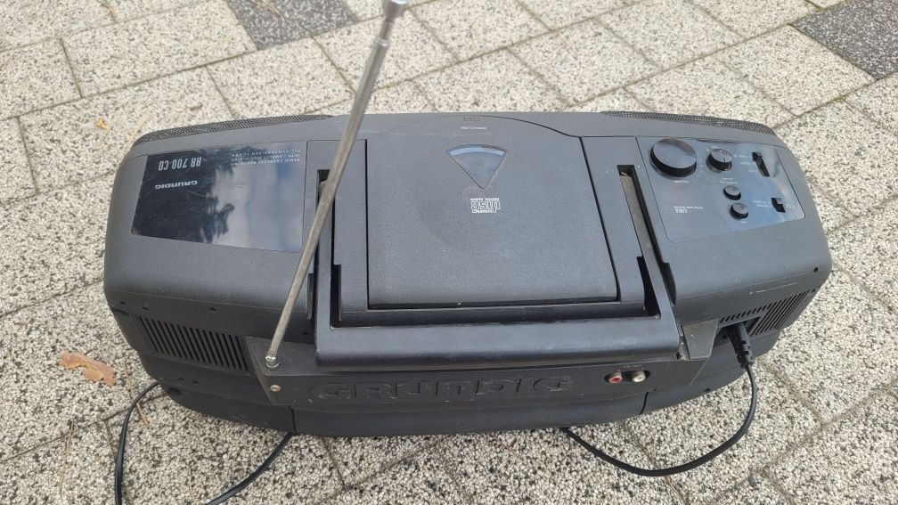 Radiomagnetofon Grundig RR70 CD