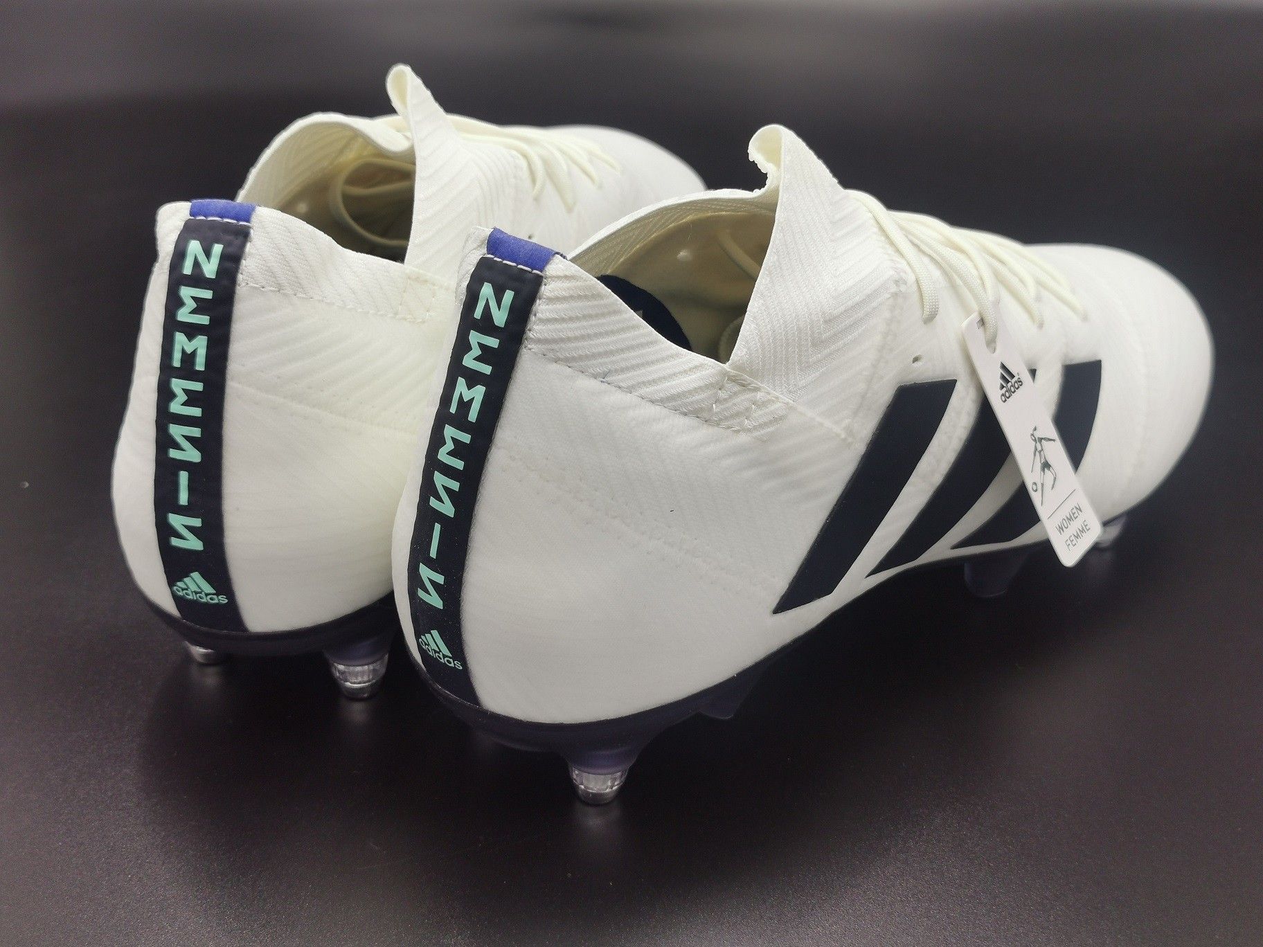 Profesjonalne Adidas Nemeziz 18.1 SG W CG6441 r.36 , 22cm