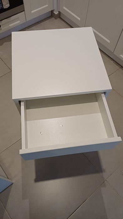 Szafka nocna Ikea szt. Cena za sztukę.