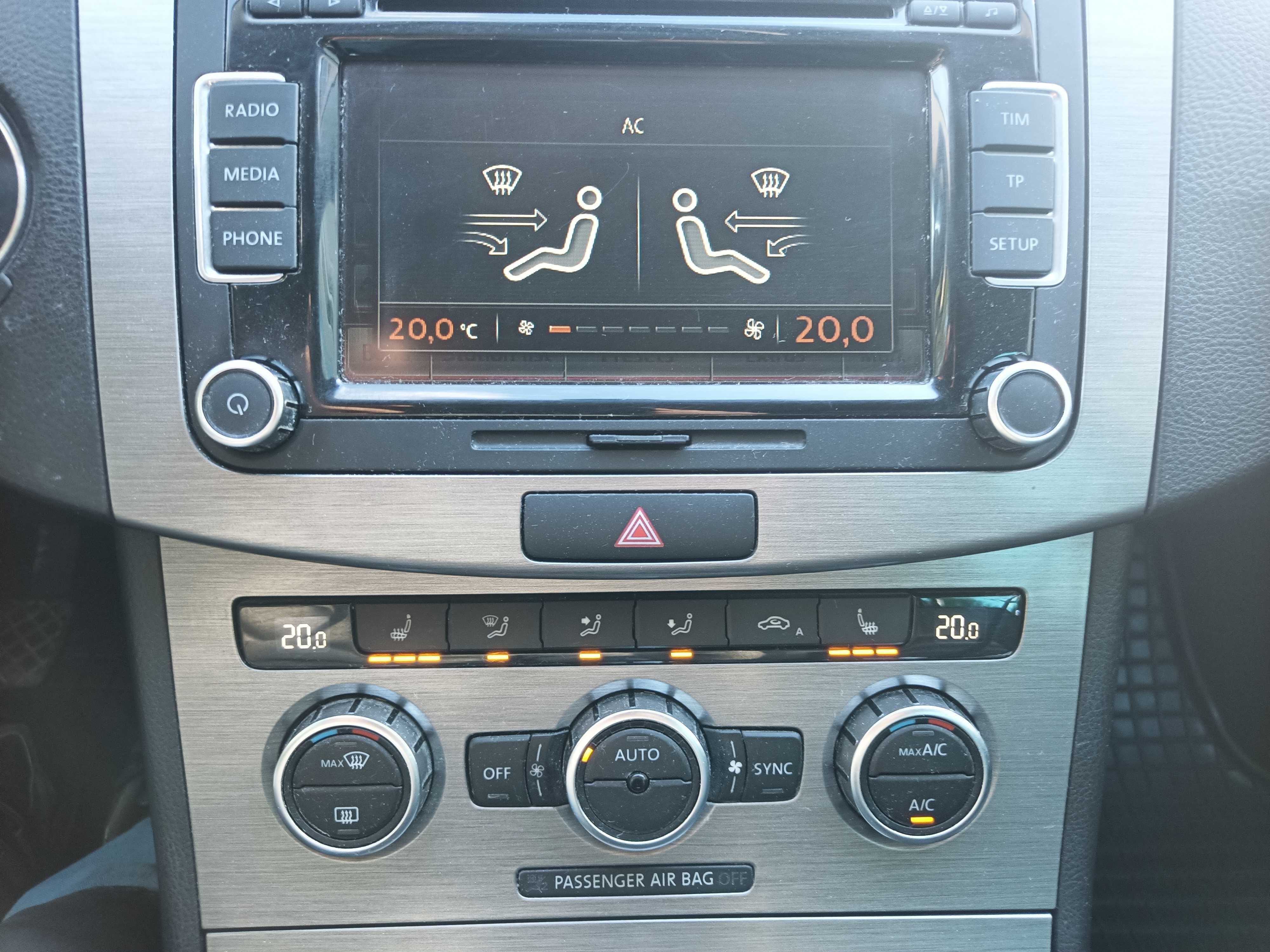 VW Passat 1.4 TSI, CNG, full LED, kamera cofania, tempomat, skóra