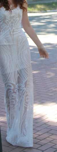 Біла сукня на випускний весільна S 36