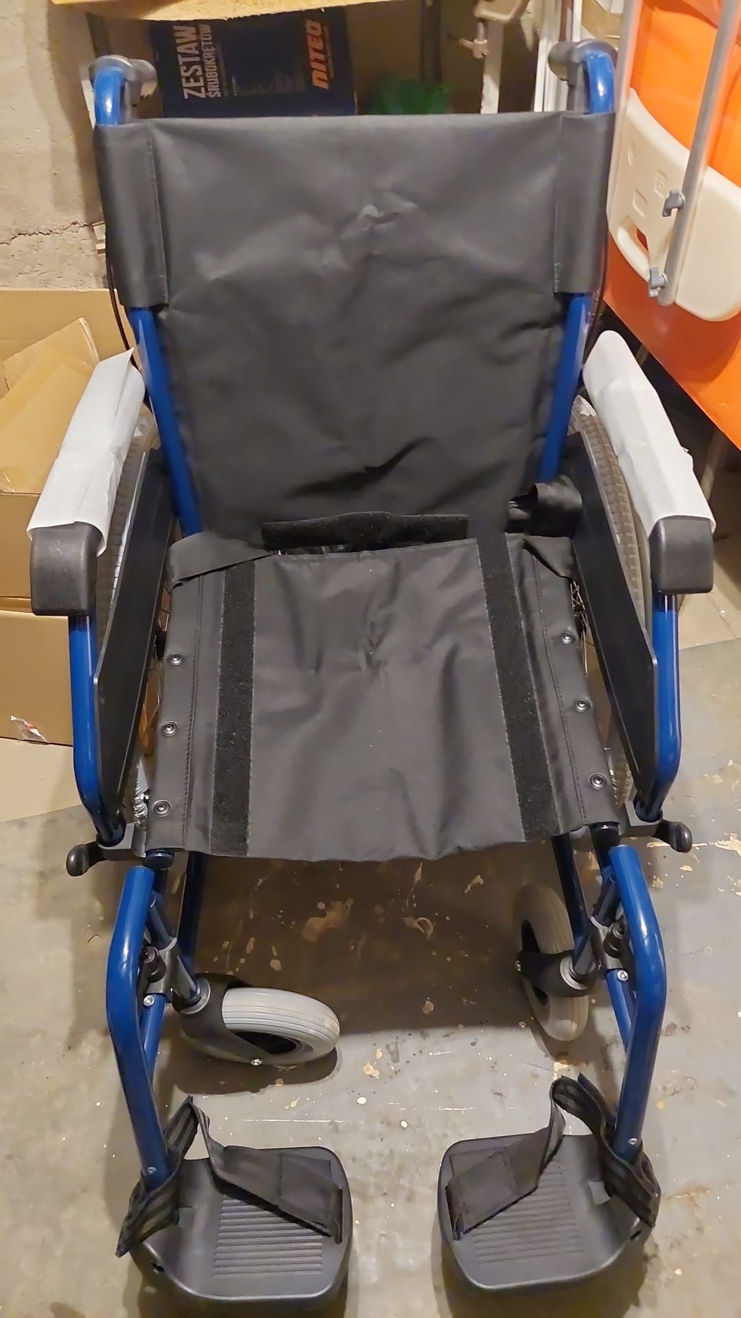 Wózek inwalidzki - Nowy