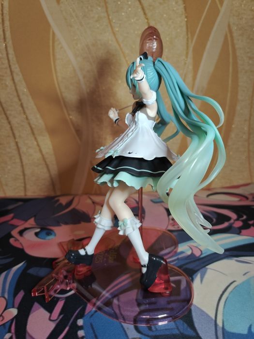 Оригінальна фігурка Hatsune Miku - Birthday 2025