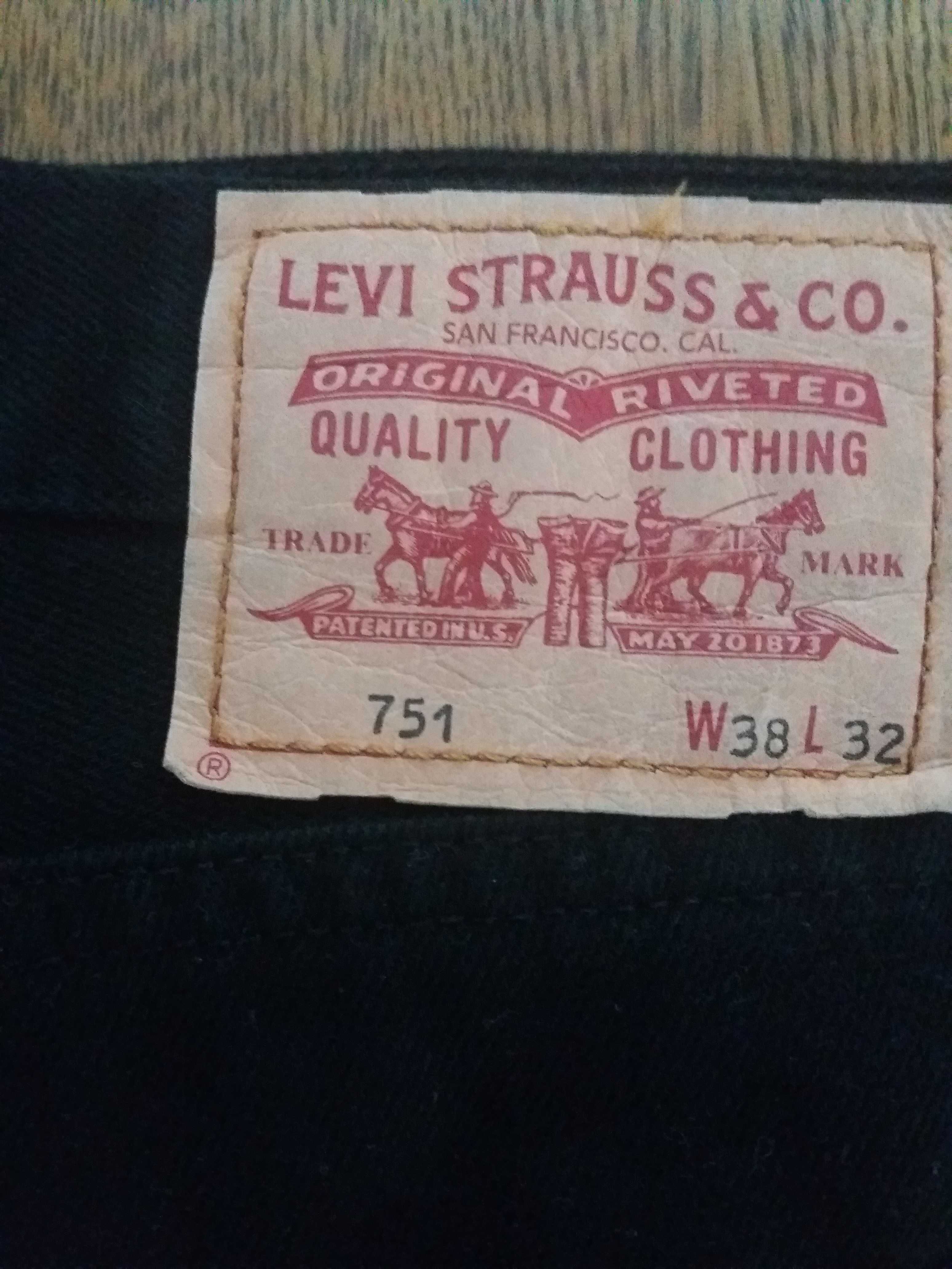 Spodnie męskie firmy Levi Strauss