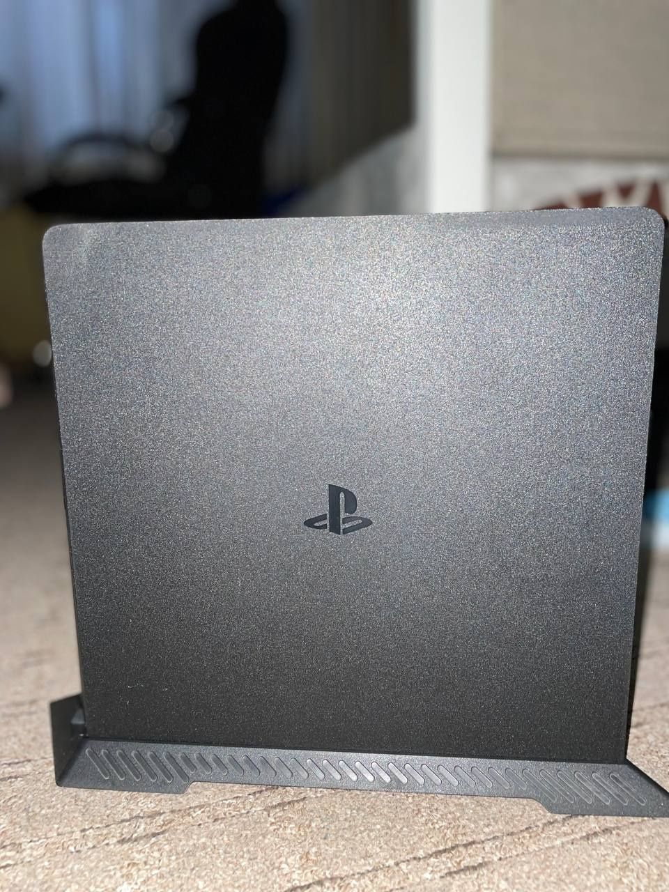 Sony PlayStation 4 slim