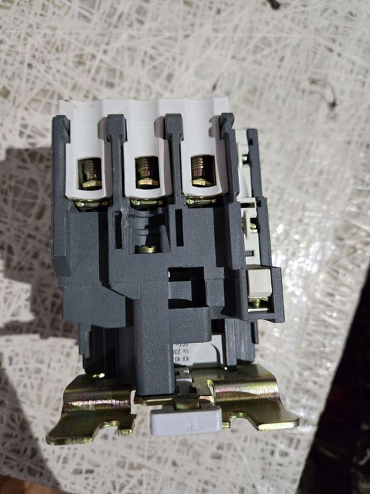 Реле електротеплове ІЕК рти 3353