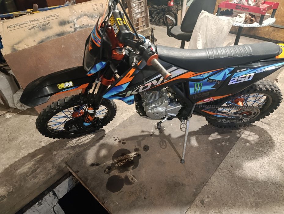 Продам Kovi Advans 250.