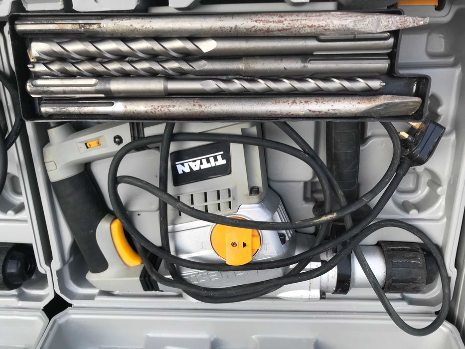 Перфоратор, дриль ударний, SDS MAX TITAN TTB571SDS з Англії