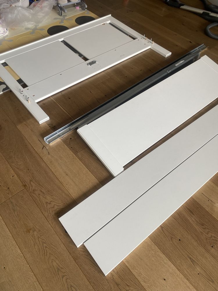 Rama do łóżka ikea Songesand 140 cm