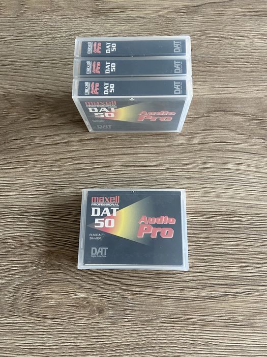 Cassetes DAT - TDK , Maxell e BASF