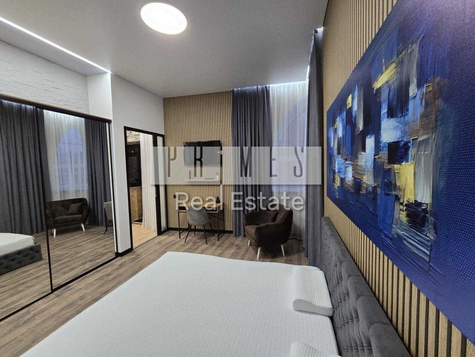 Продаж / Будинок / 400 м2 / Обухівський  район / Лісники