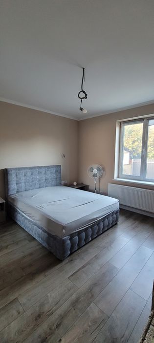 Здається 1к квартира в приватному будинку на вул.  Б. Хмельницького