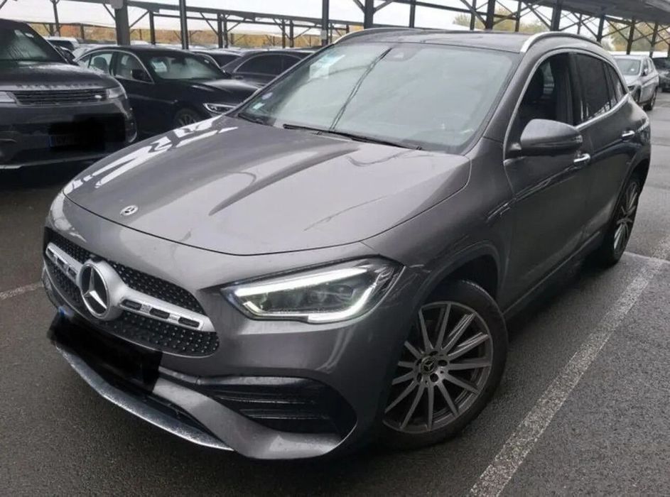 Mercedes-Benz GLA 250 e AMG Line