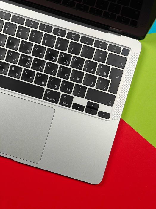 Apple MacBook Air A2337 M1 | 8GB | 256GB | Retina | macOS | Ładowarka