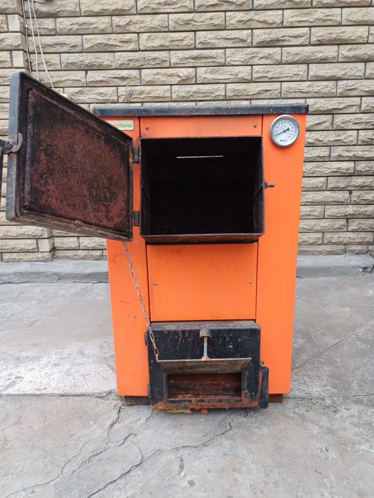 Продам котел.