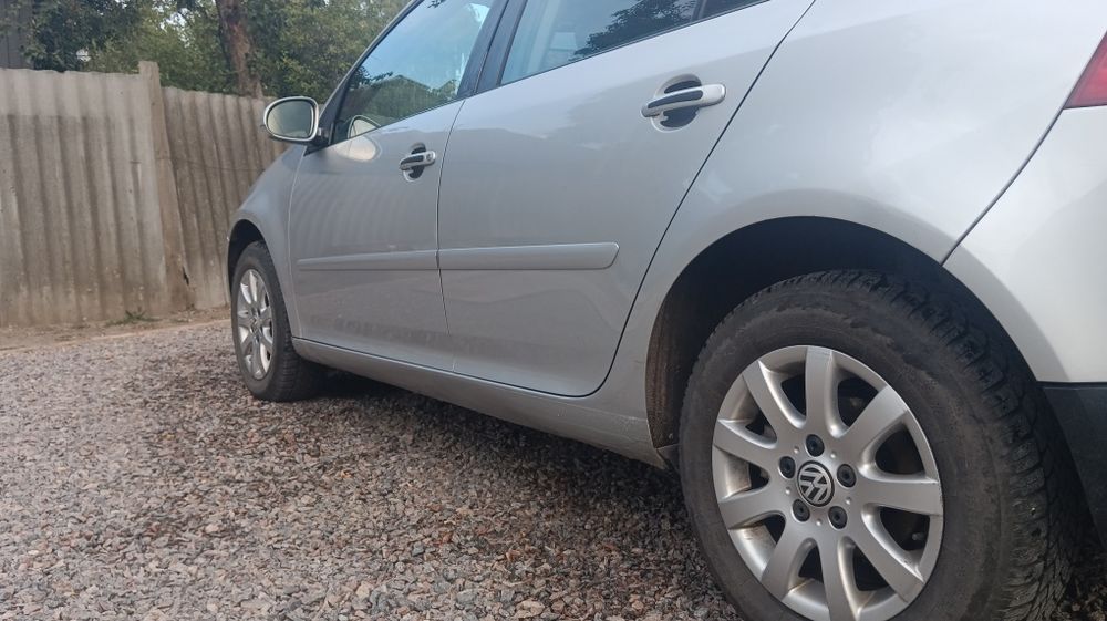 Volkswagen Golf 1.6 mpi