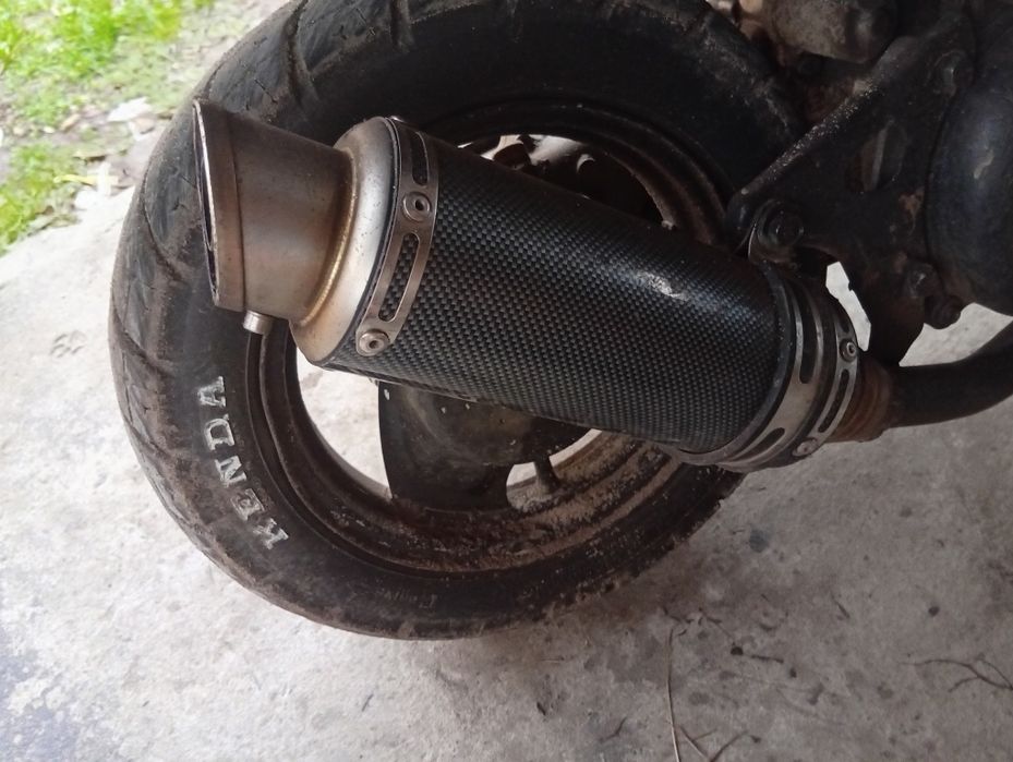 Продам прямоток б/у 370*100mm підходить на всі мотоцикли