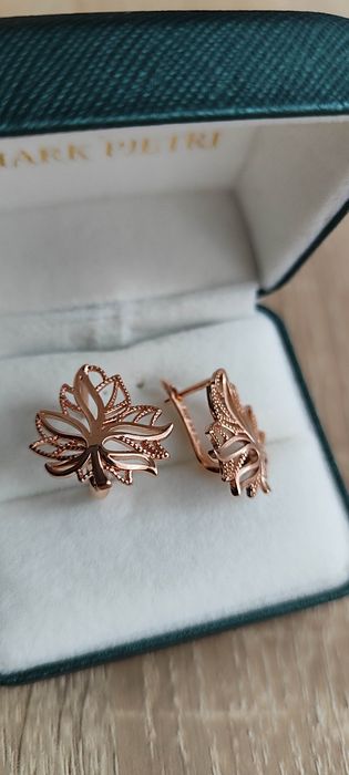 Сережки медичне золото