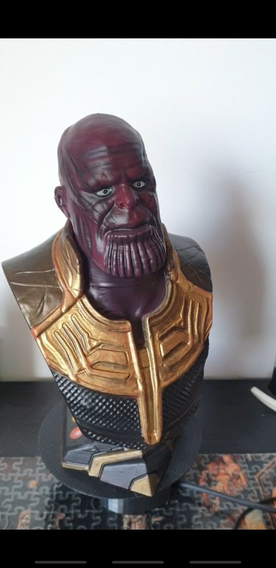 Thanos Marvel Busto de 25cm