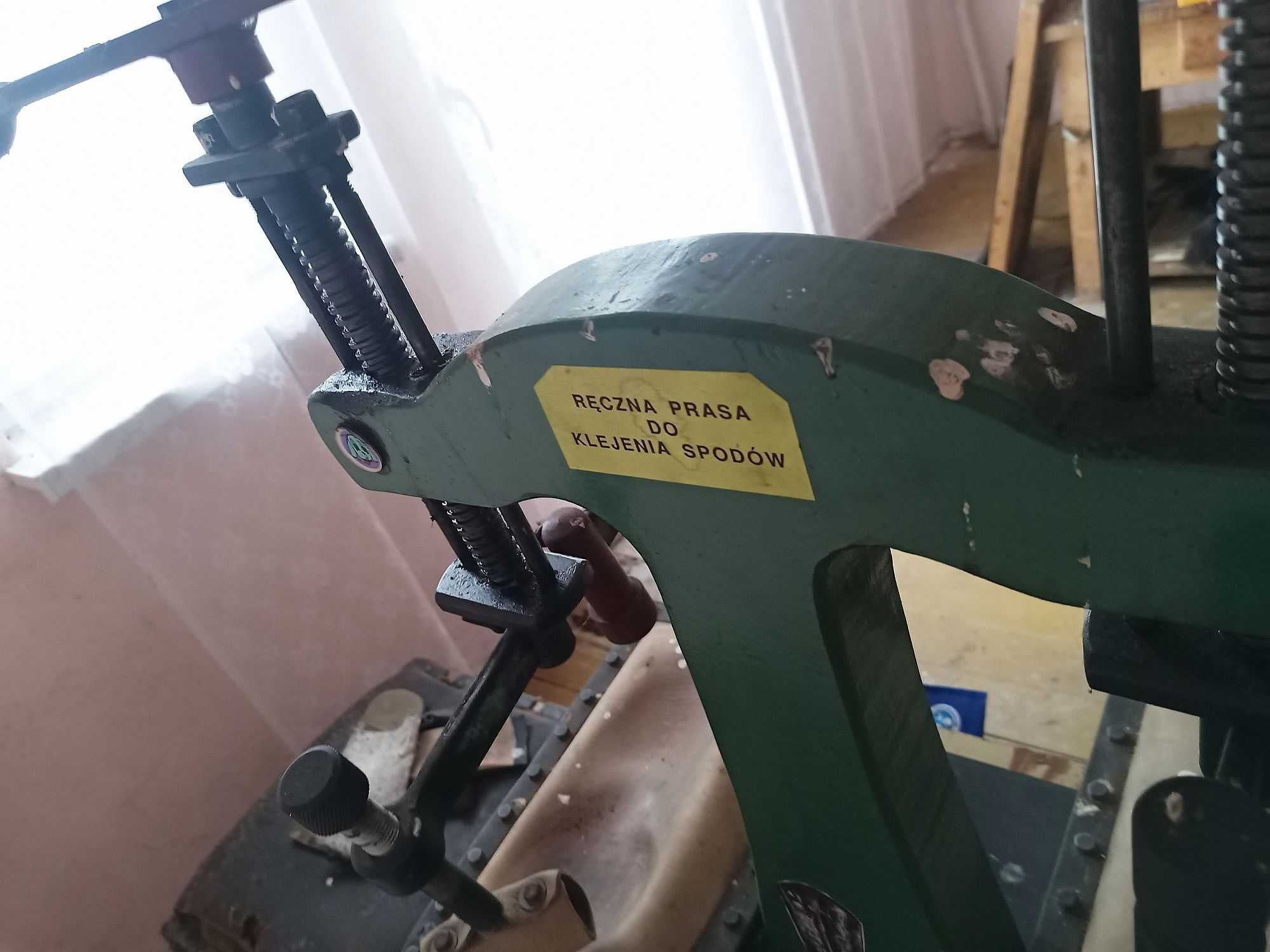 Stara stalowa prasa szewska do klejenia spodów butów sprawna kompletna