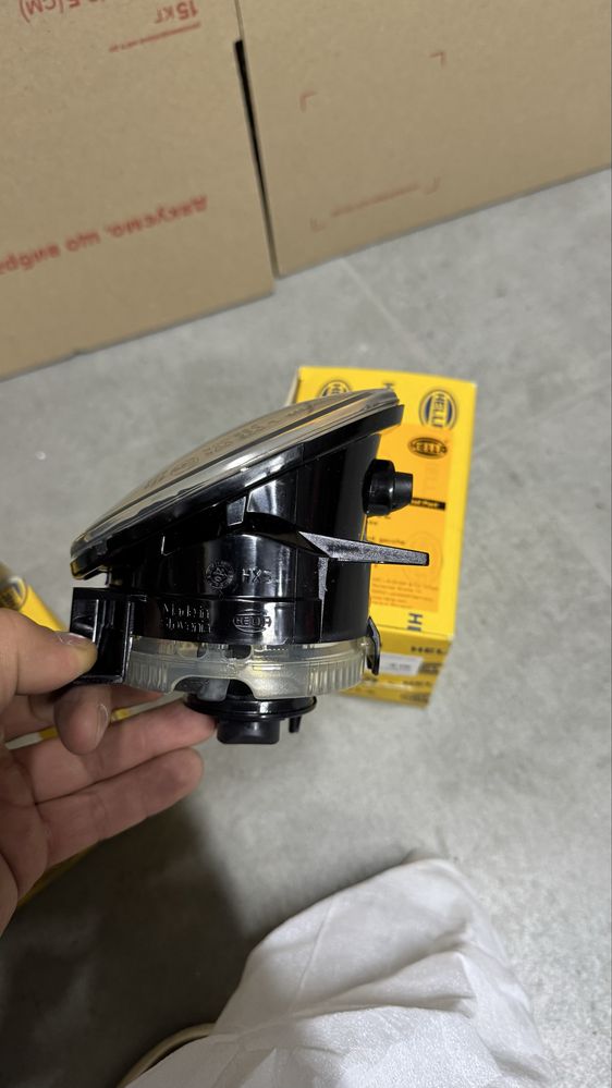 Противотуманки Volkswagen T5 2009-2015 956930-H  956929-H