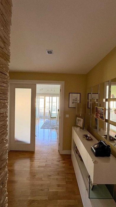 Apartamento T4 com localização premium