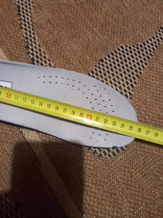 Кросівки бренду Scarpa