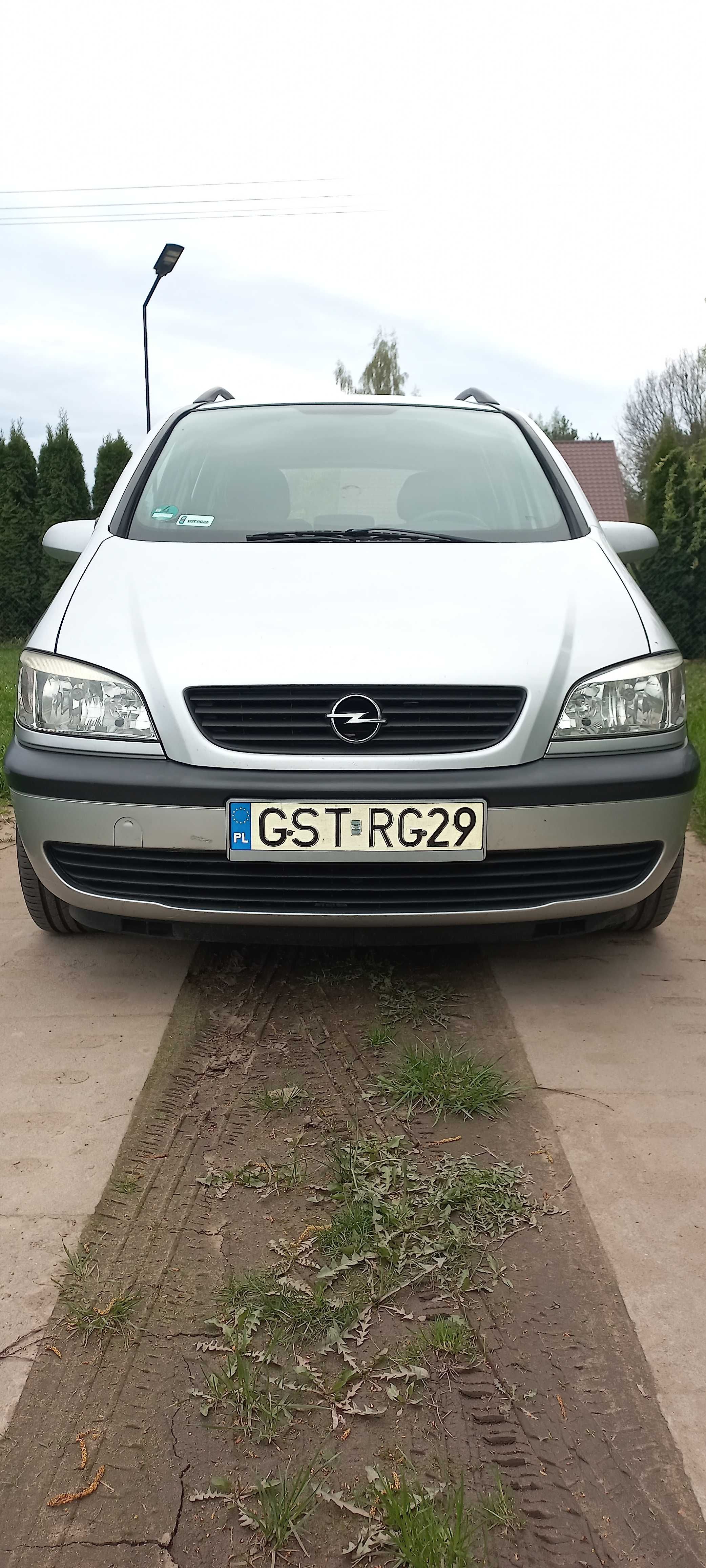 Opel Zafira 1.6 Benzyna Klima Ładna