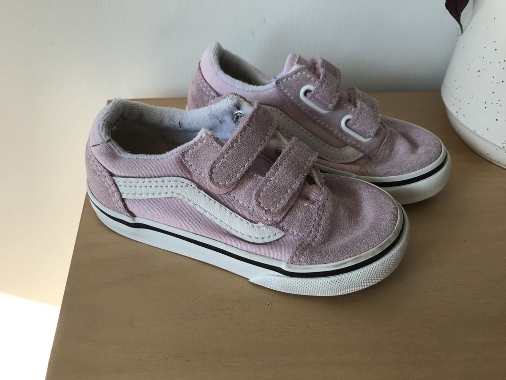 Różowe tenisówki Vans Old Skool na rzepy rozmiar 24,5 wkładka 15,5 cm