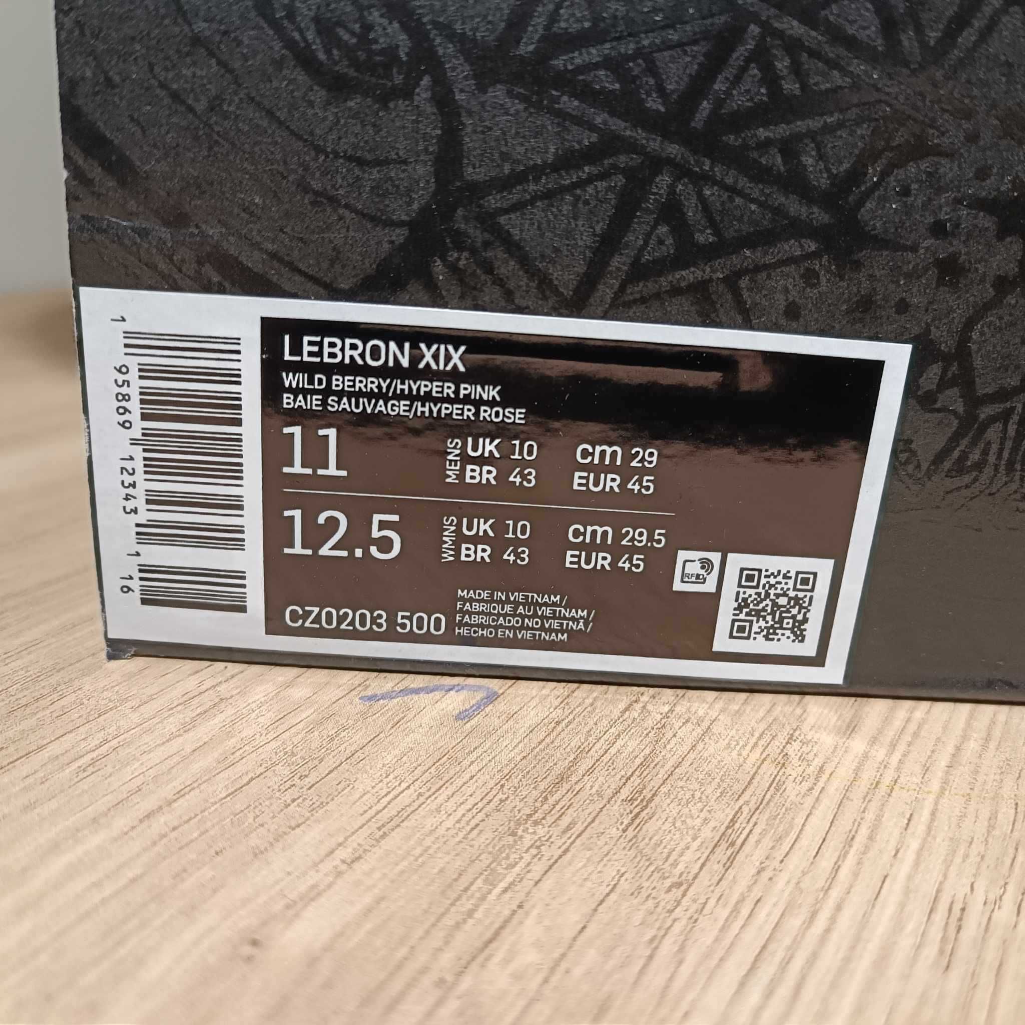 Nike LeBron XIX r. 45 (29 cm) Wild Berry/Hyper Pink