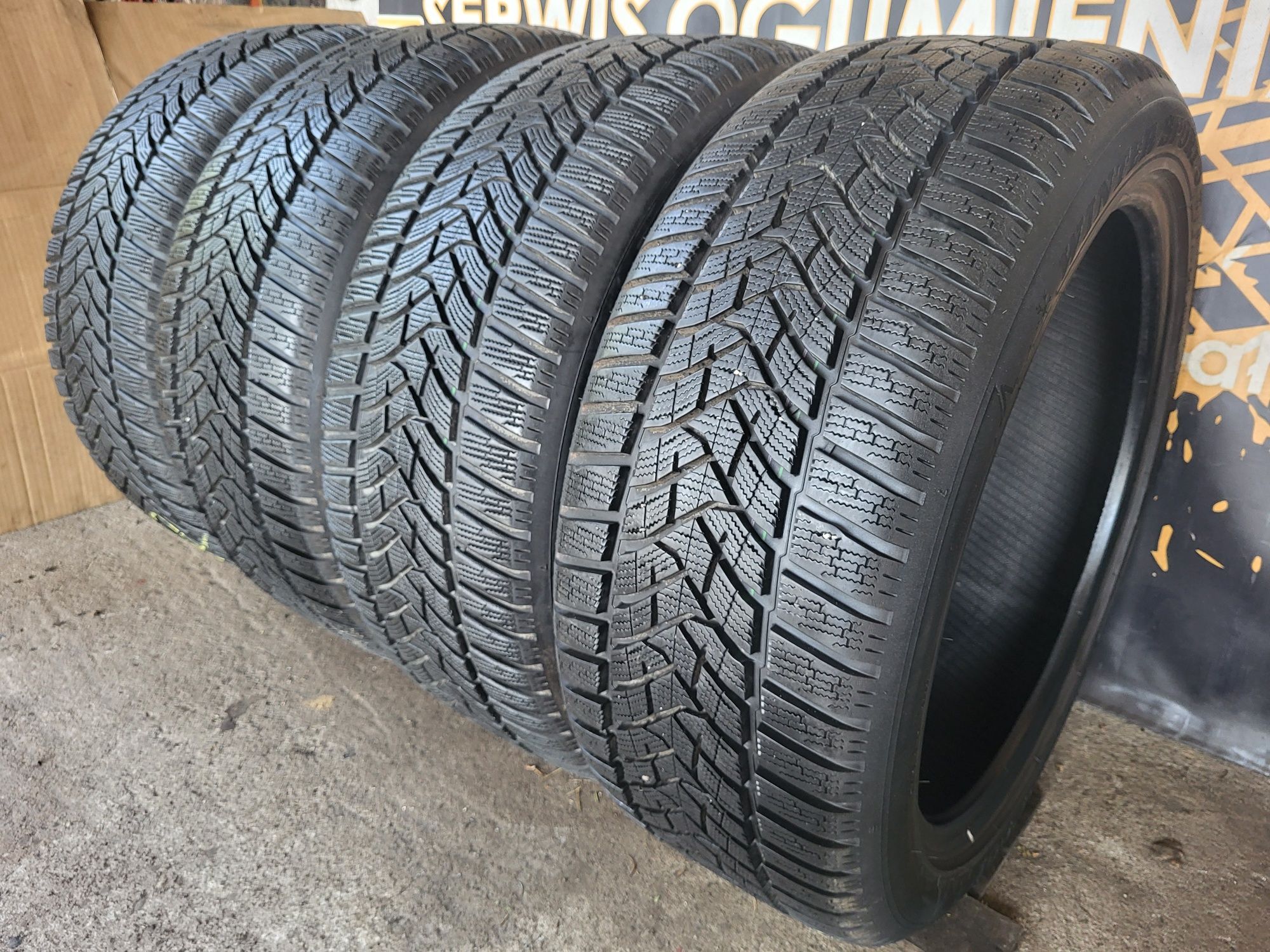 Opony zimowe 245/45/19 Dunlop 22rok 7,5/8,5mm