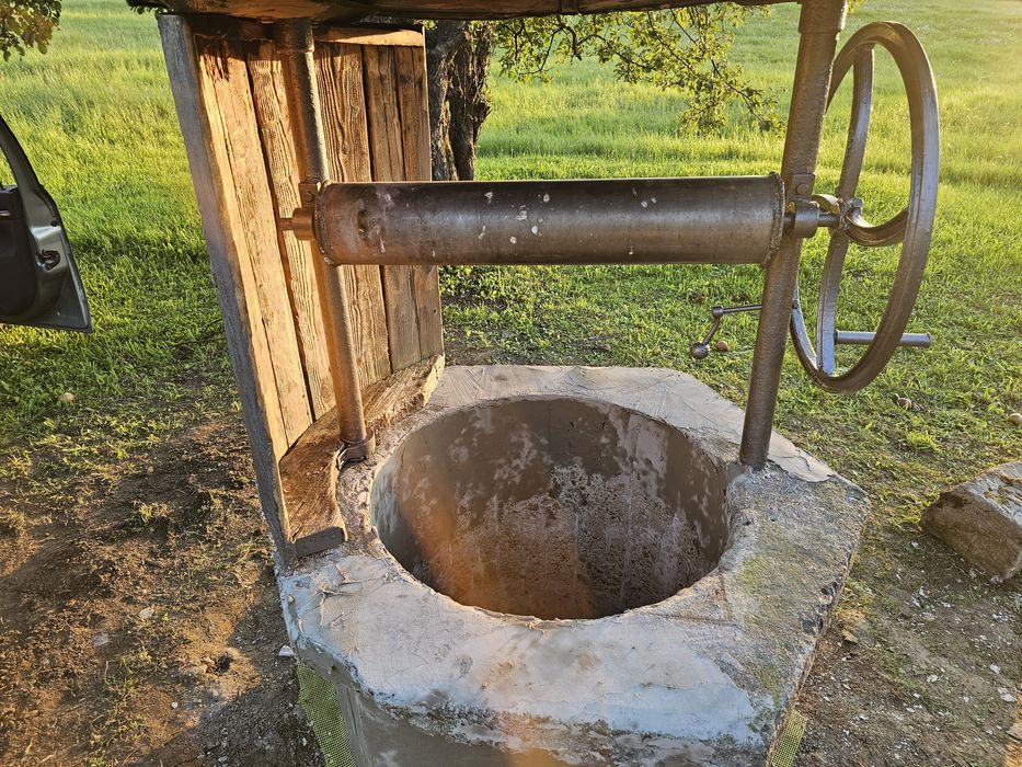 Czyszczenie Studni Pogłębianie Renowacja Przyłącza Nowe Studnie