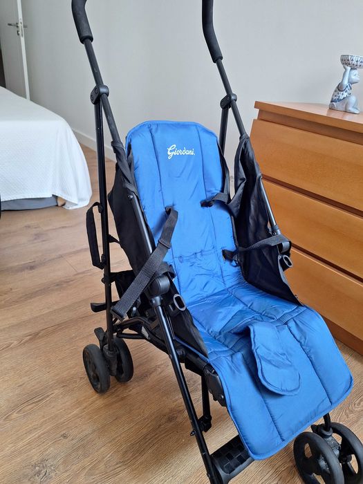 Carrinho passeio bengala marca Giordanni