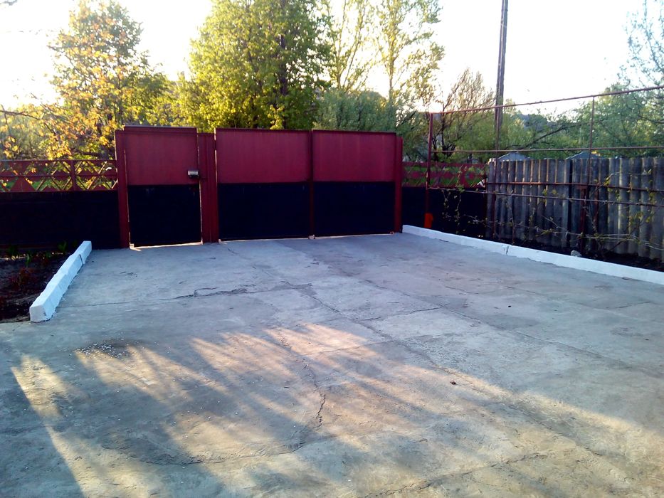 Продам будинок в смт Новомиколаївка (з/станція Верхньодніпровськ)