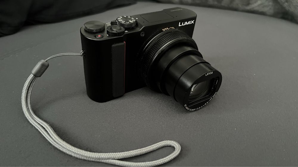 Kompaktowy aparat Panasonic DC-TZ200D Lumix z trybem 4K wideo