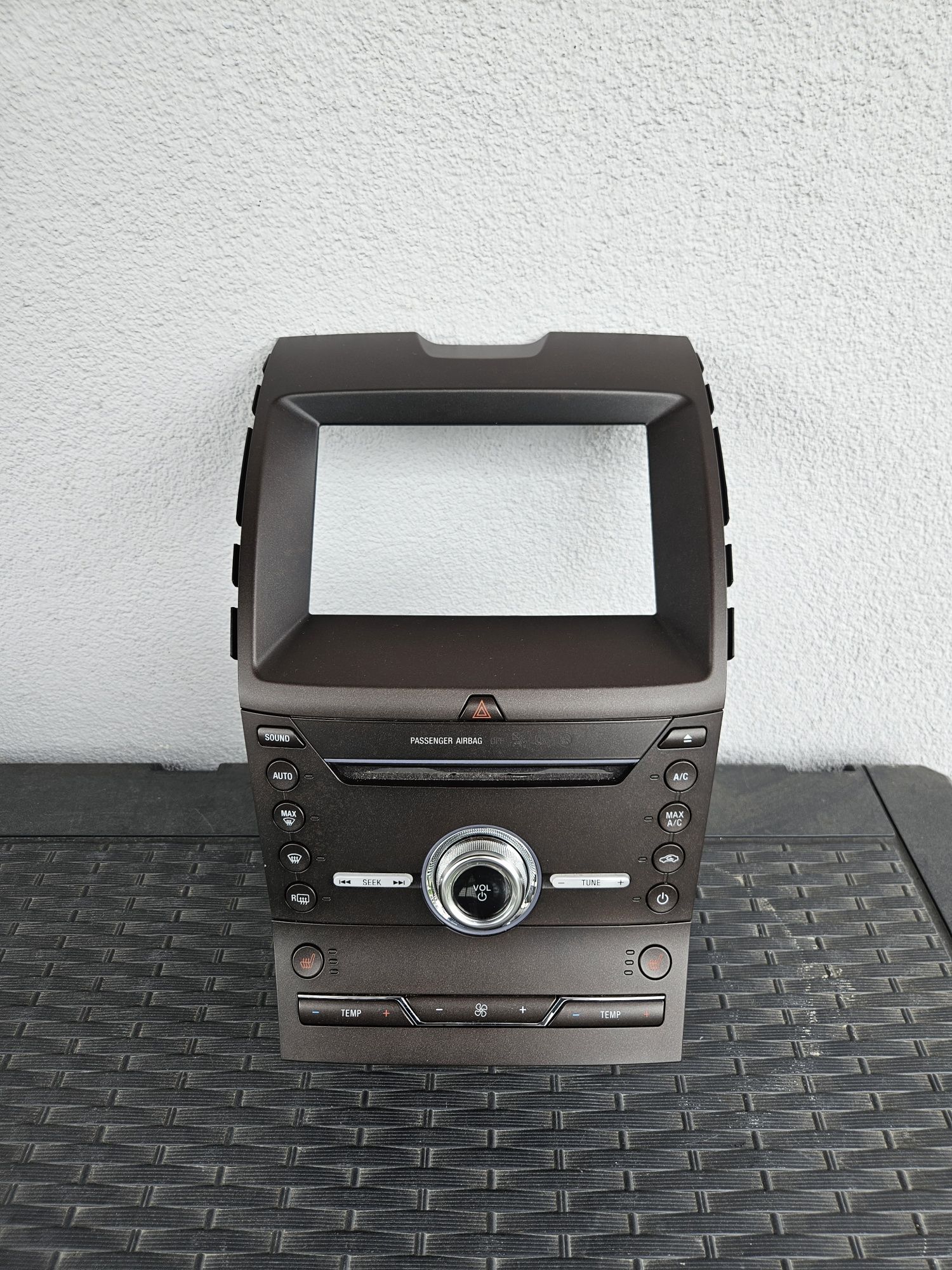 Panel radia klimatyzacji Ford Edge polift