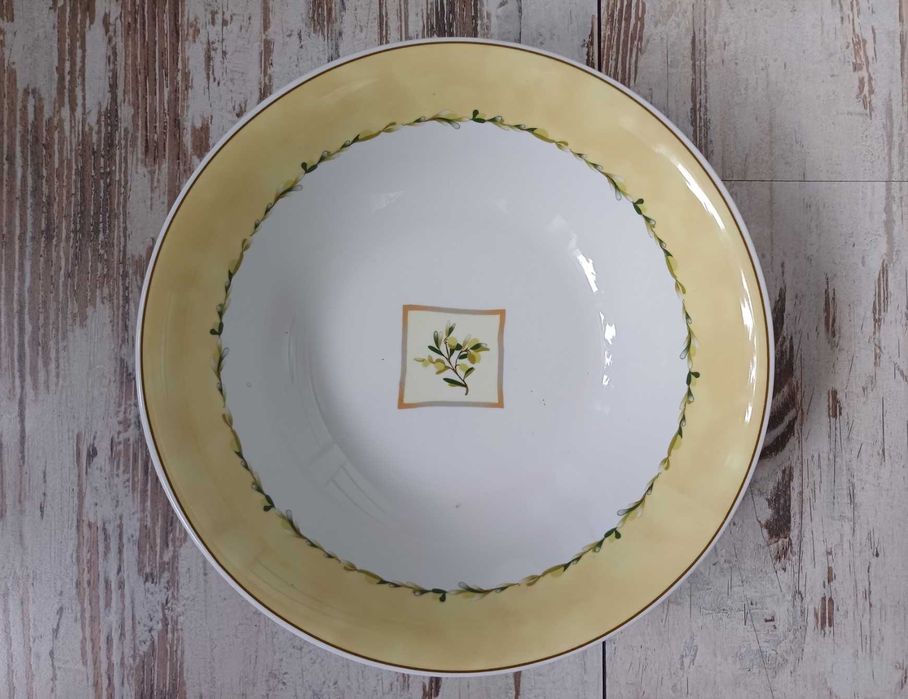 Miska ceramiczna ze zdobieniami