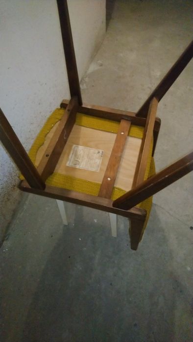 Sprzedam krzesła z PRL