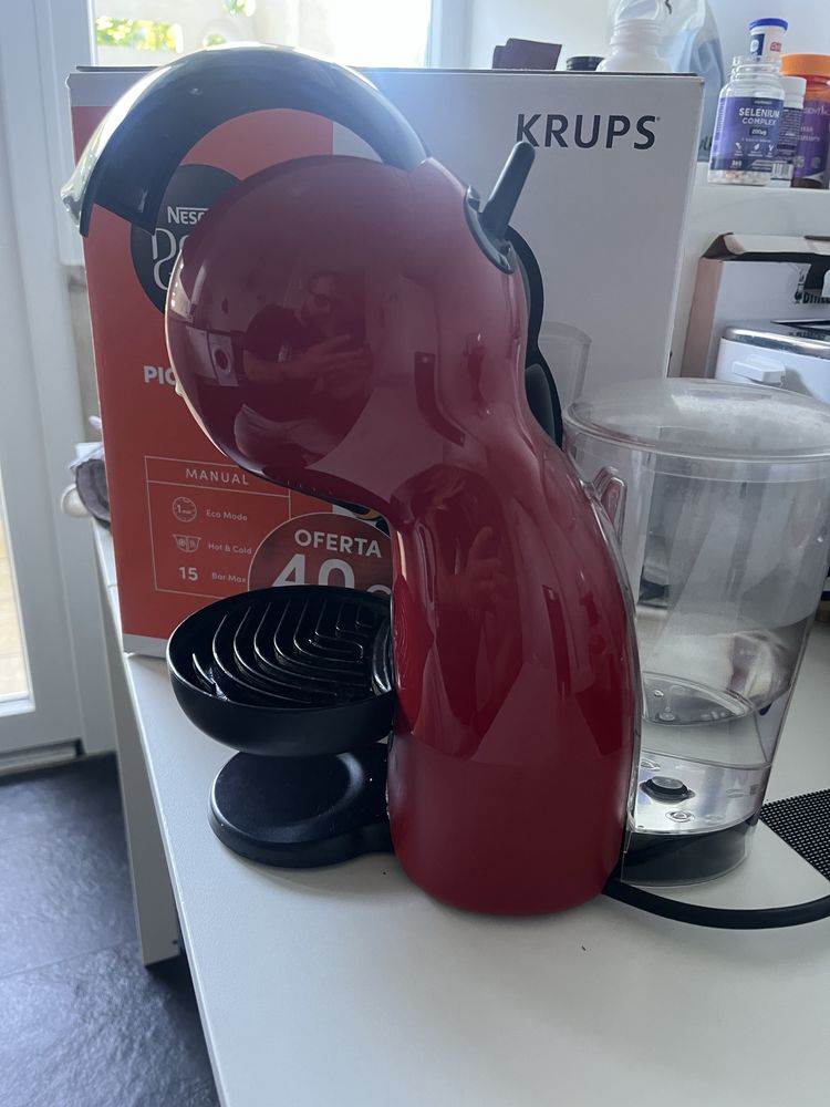 Máquina de Café Dolce Gusto – Excelente Estado!