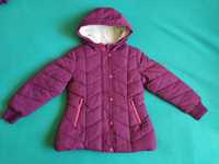 Зимняя куртка для девочки. Размер 110-116
