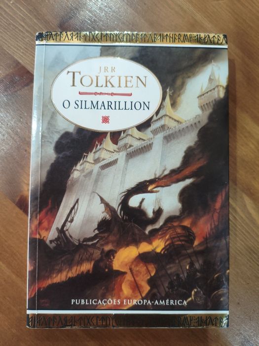 O Silmarillion - JRR Tolkien