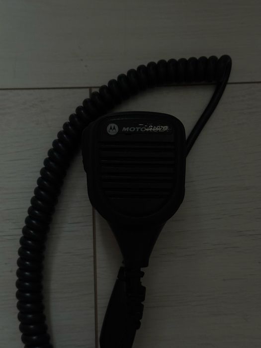 две рации Motorola HT1250 + аксессуары