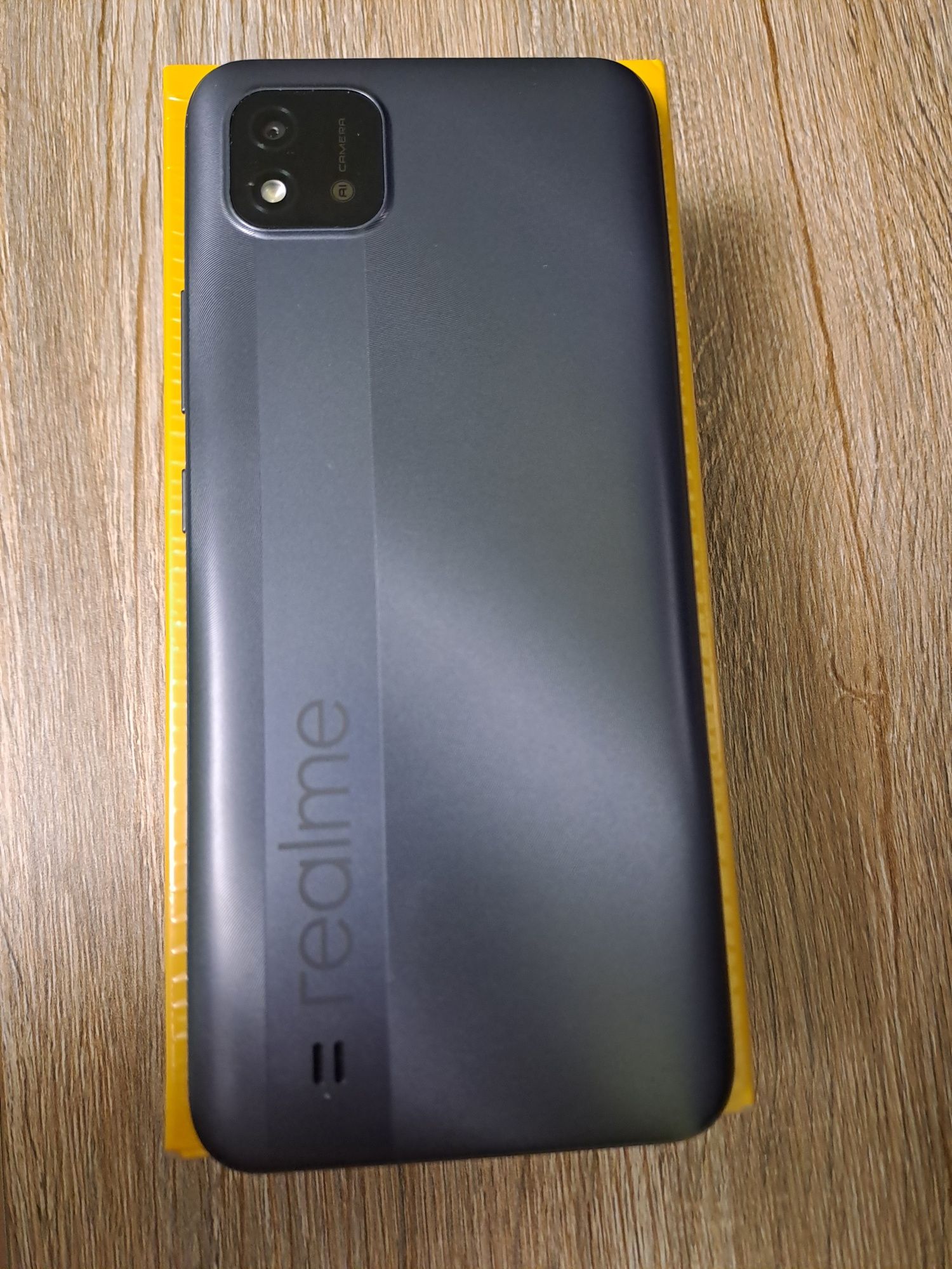 Продам Realme c11 2/32