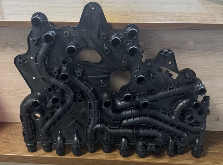 Porsche Taycan Audi e-tron GT 9J1121406 павук охолодження.